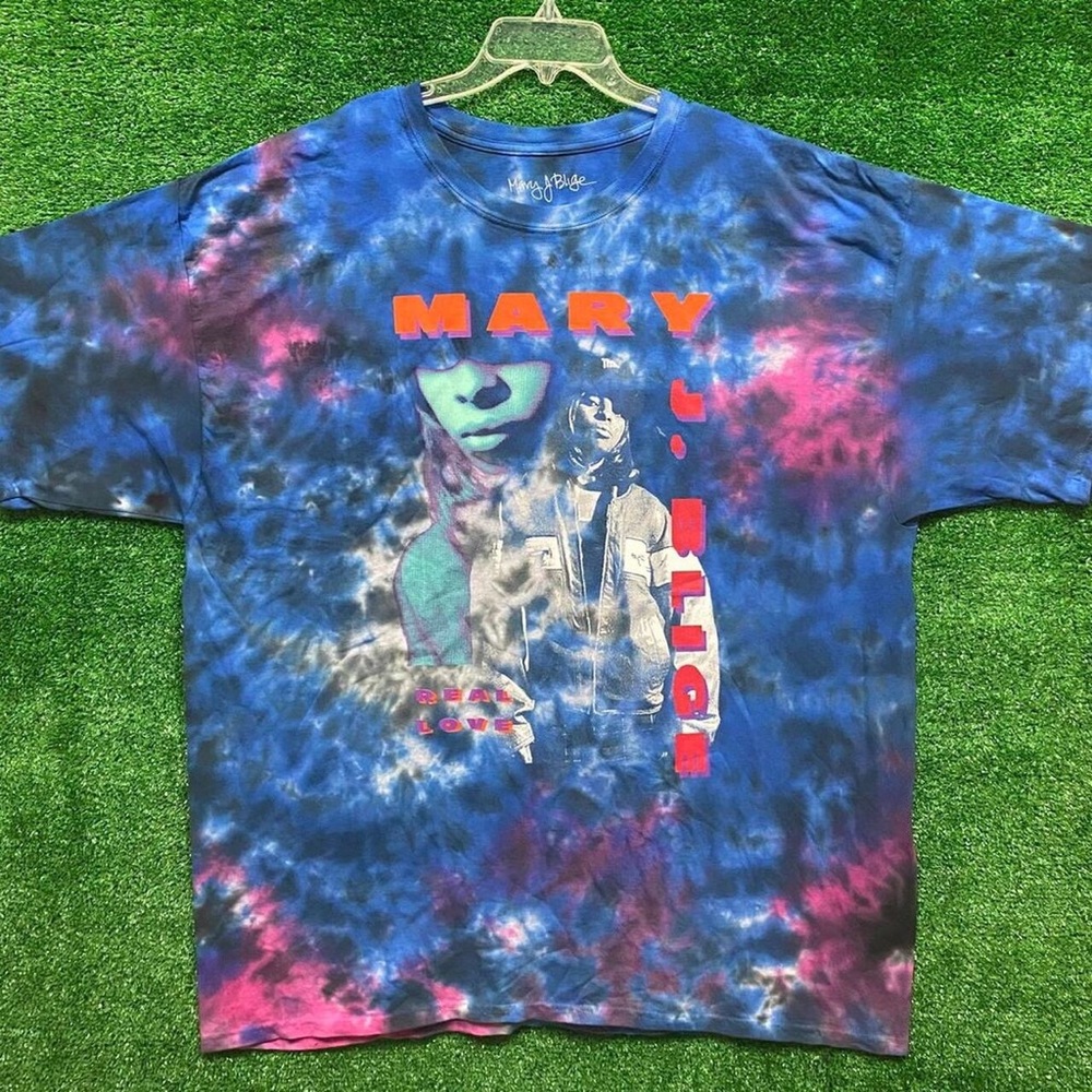 Mary J Blige Vtg Style Tie dye Rap Tee